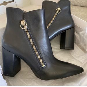 Nine West boots / booties